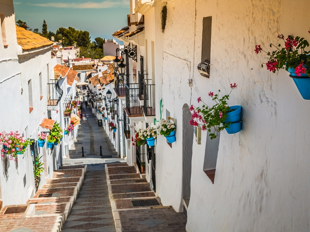 Andalusien Rundreise Höhepunkte Gassen in Mijas SRD