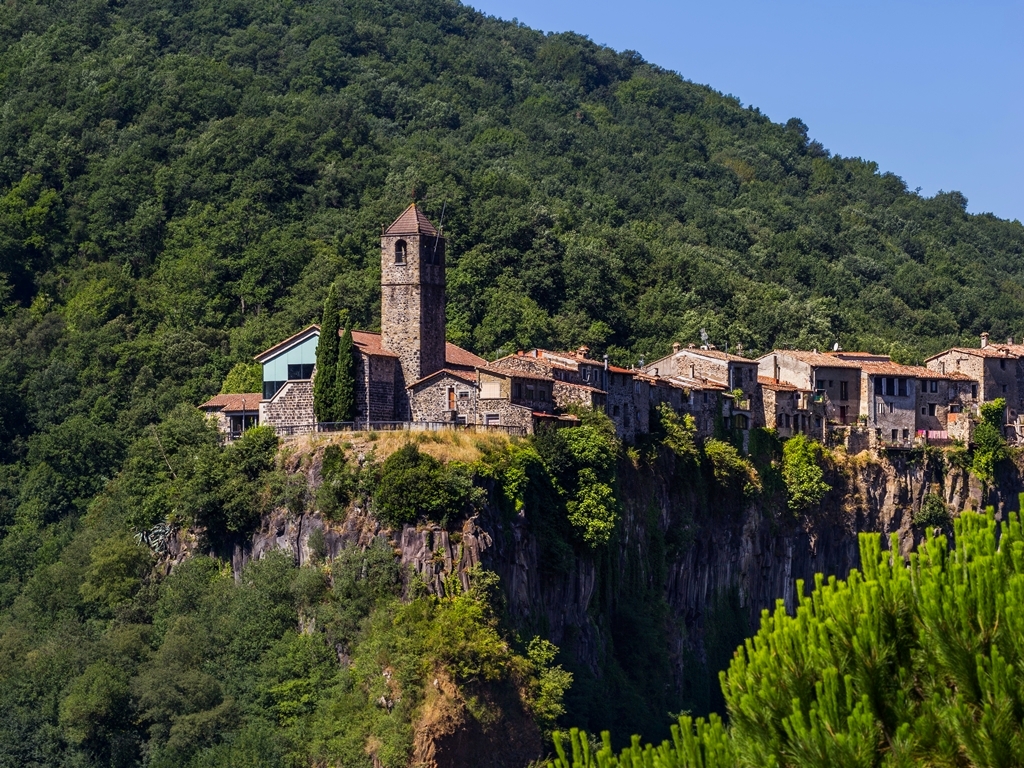 Costa Brava Wandern Castellfollit