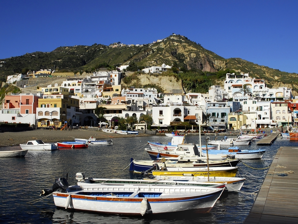 Ischia hafen Sant angelo