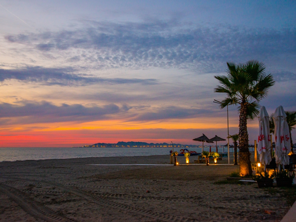 Albanien Erholen-Reise Abendstimmung am Strand SRD