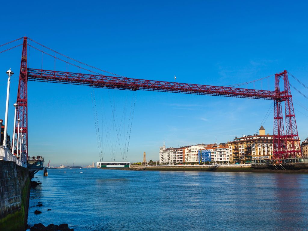 Bilbao & Rioja Biskaya Brücke mit Schwebefähre