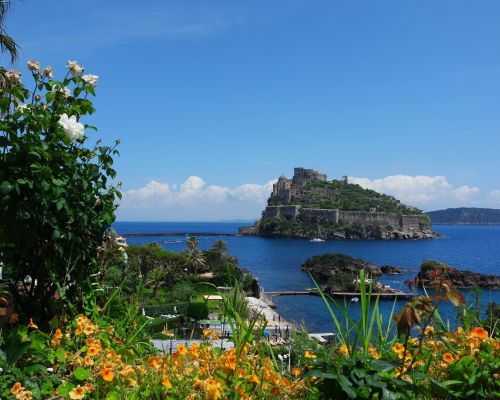 Ischia castello aragonese