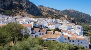 Andalusien Rundreise Höhepunkte Blick auf Zuheros SRD