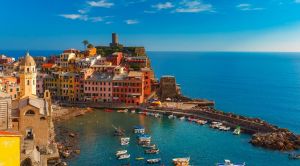 Cinque Terre Vernazza