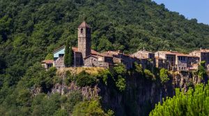 Costa Brava Wandern Castellfollit