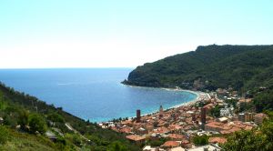 Ligurien Wandern Blick auf Noli
